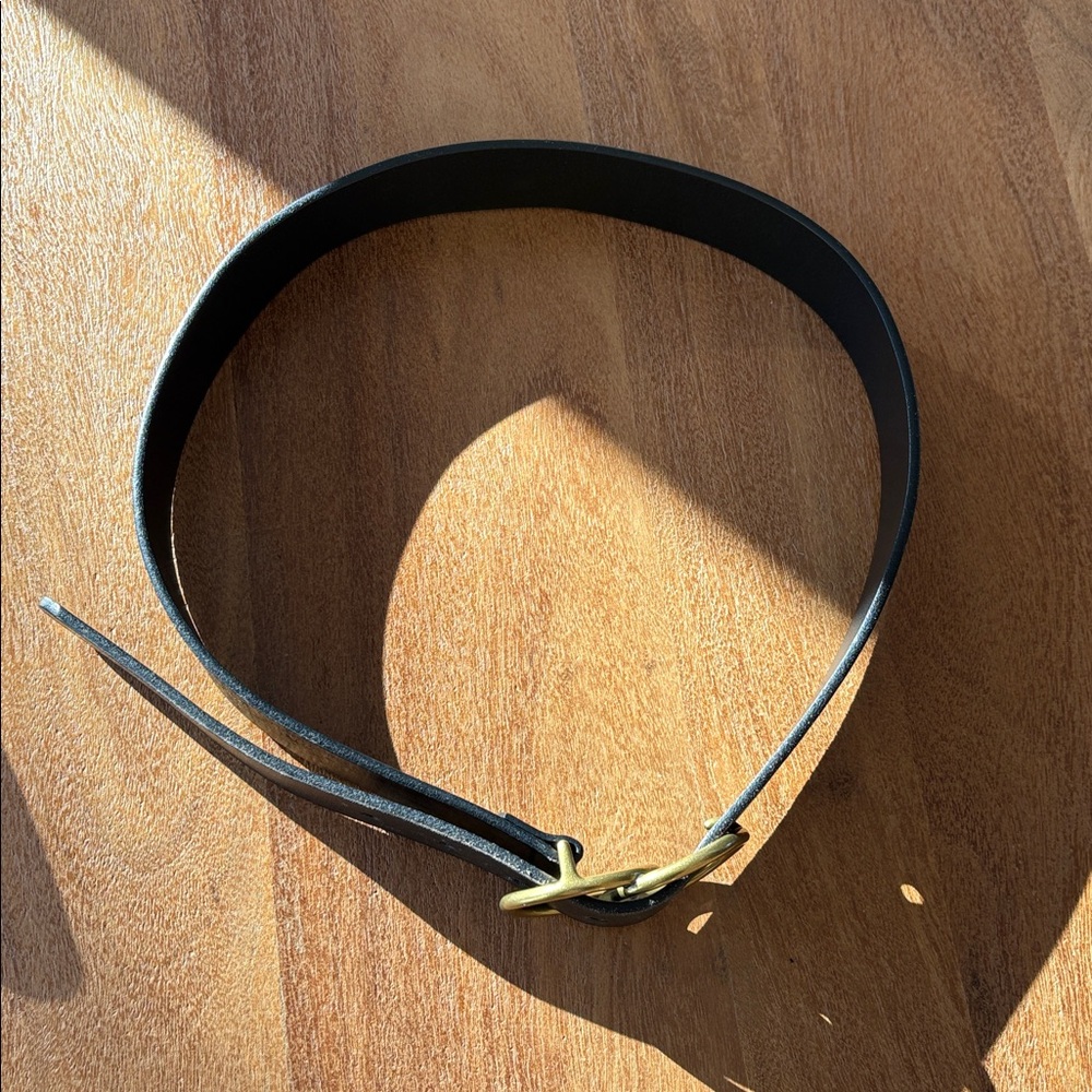 Aritzia Auxiliary Black Leather Belt with Gold Buckle